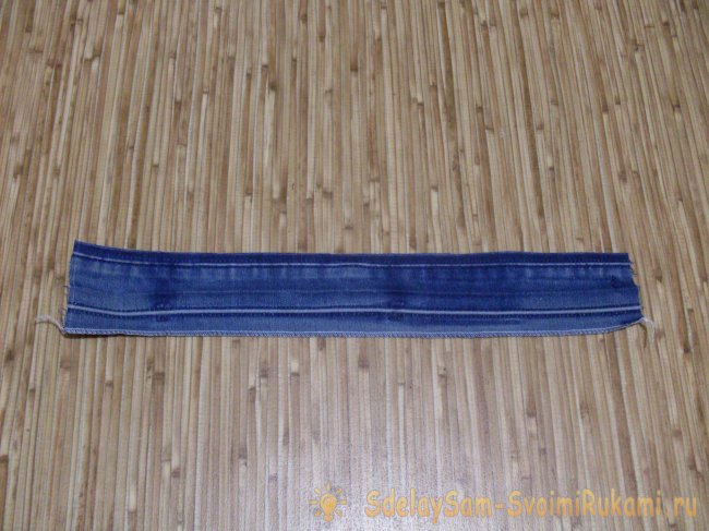 Перешиваем джинсы на малыша