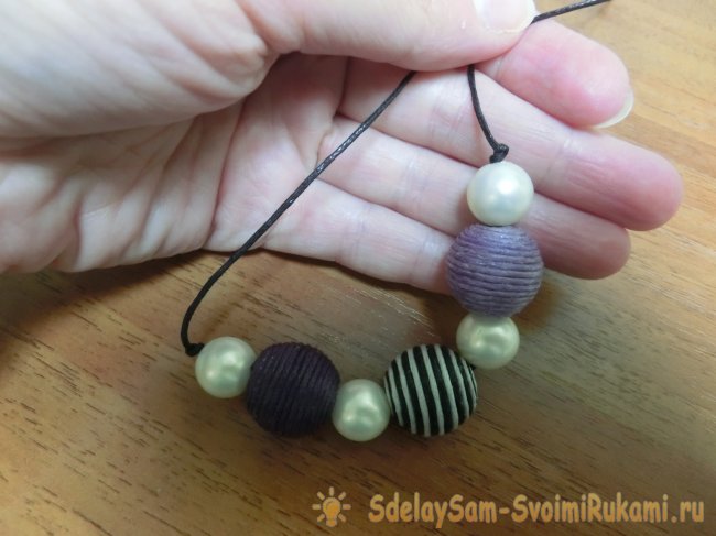 Бусы ручной работы