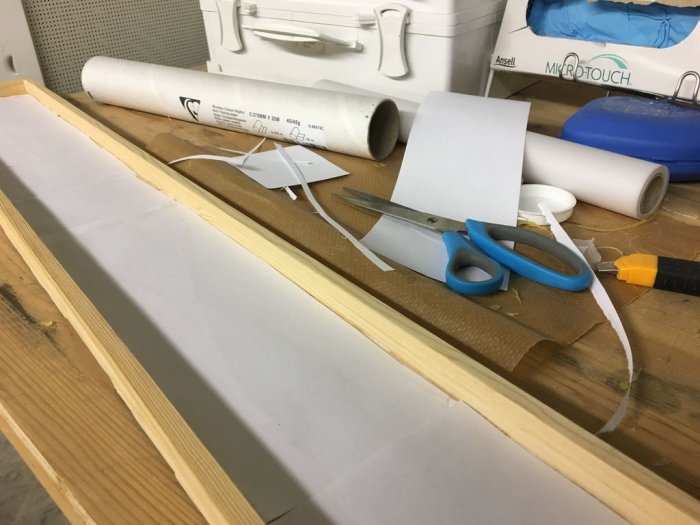 Потолочный светильник с узором