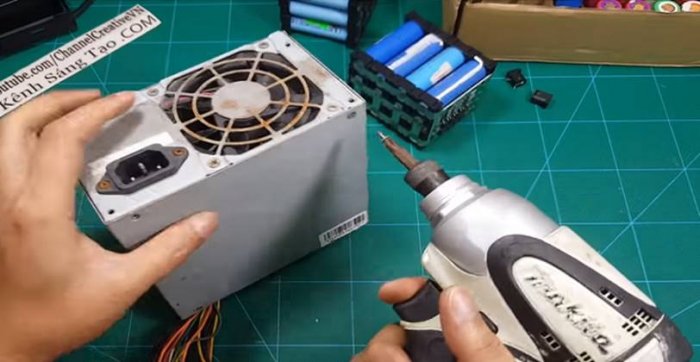 Аварийный светильник на 15 часов работы