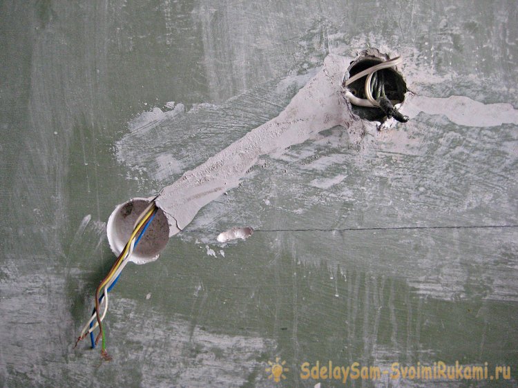 Как самостоятельно установить розетку