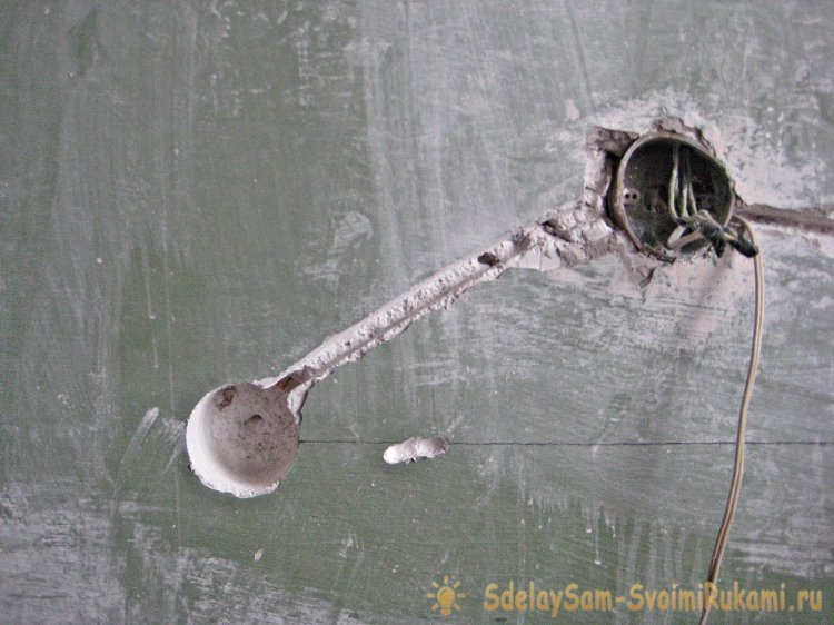 Как самостоятельно установить розетку