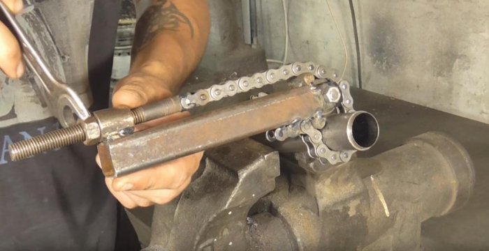 Простой труборез