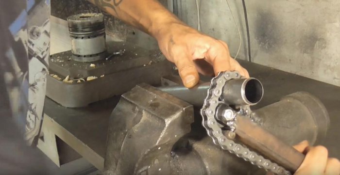 Простой труборез