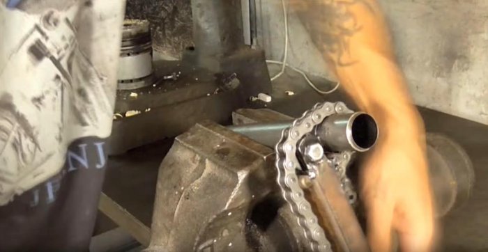 Простой труборез