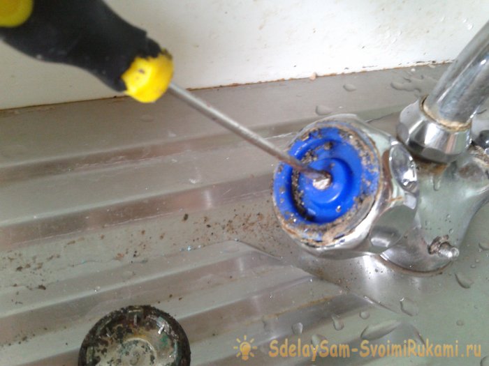 Ремонт смесителя на кухне