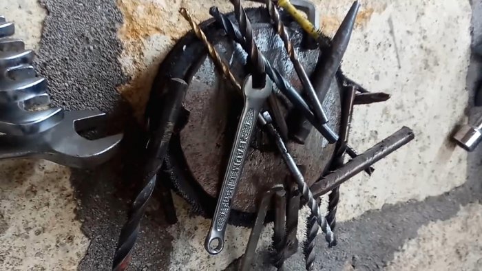 Как снять магнит не сломав его