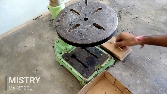 Магнитная щетка своими руками