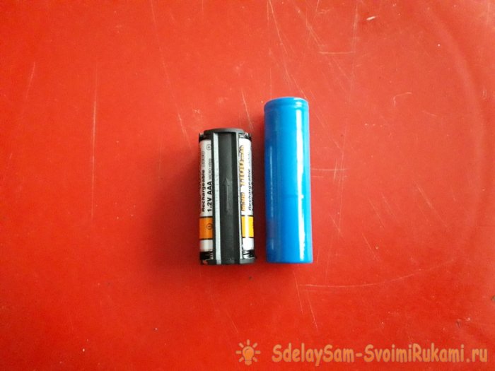 Модификация карманного фонарика с аккумуляторов ААА на аккумулятор 18650