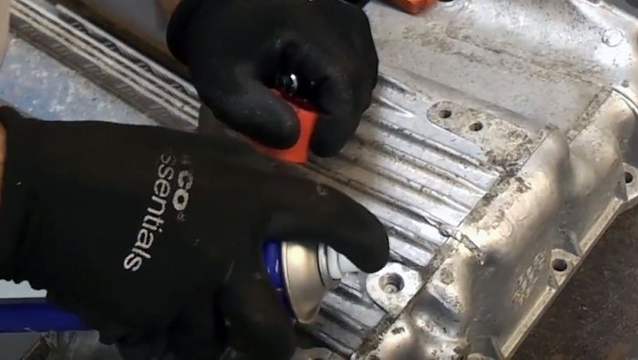 Как извлечь сломанный болт или шпильку из глубокого отверстия