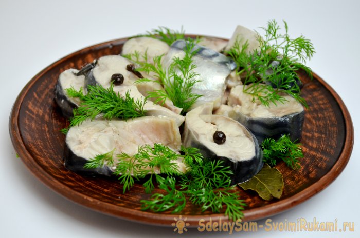 Маринованная скумбрия