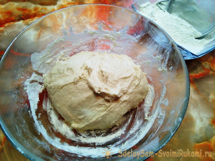 Как просто испечь домашний хлеб без хлебопечки