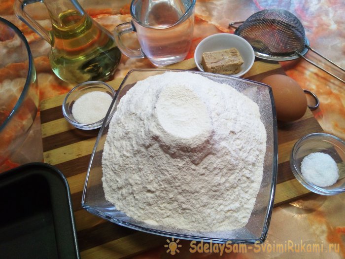 Как просто испечь домашний хлеб без хлебопечки