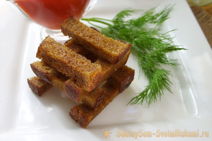 Сухарики из хлеба в микроволновке