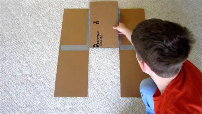 Доска для быстрого складывания одежды