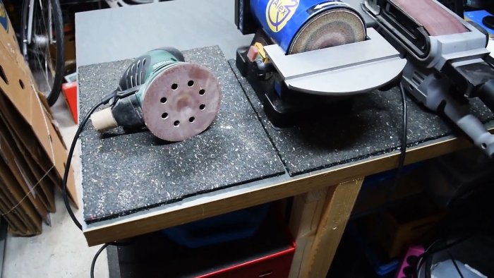 Как очистить наждачную бумагу