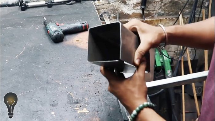 Как сделать листогиб из уголка и дверных петель