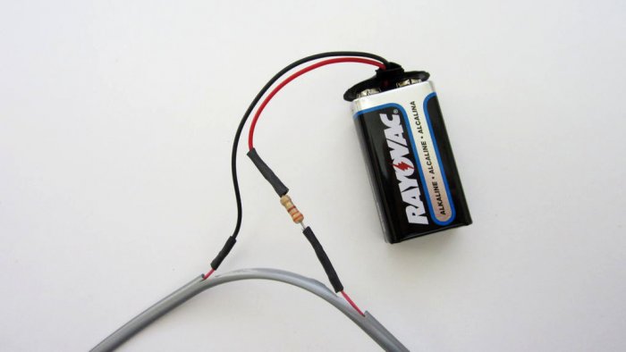 Простой домофон из пары старых проводных телефонов