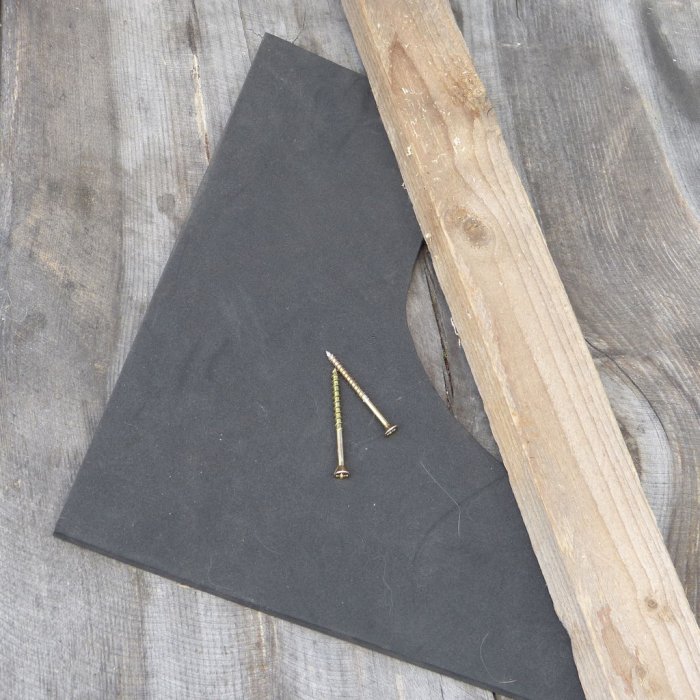 Самодельная щетка из вторсырья к которой не липнет мусор