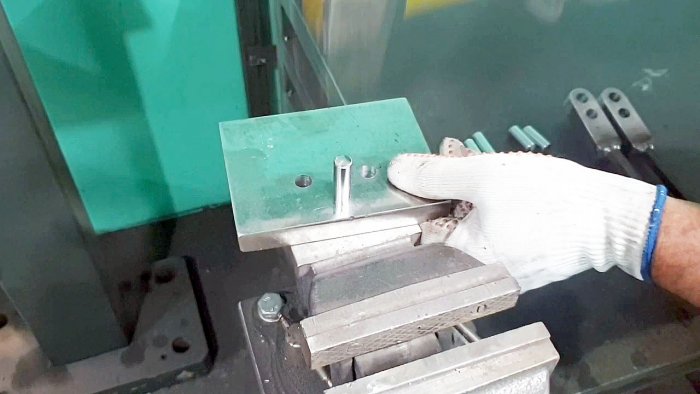 Самодельный ручной станок для гибки цепных звеньев