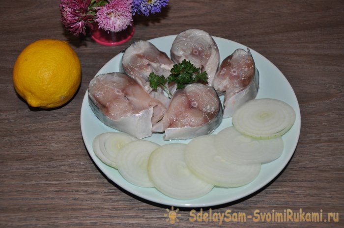 Слабосоленая скумбрия в домашних условиях