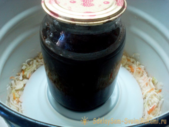 Засолка капусты сухим способом в собственном соку