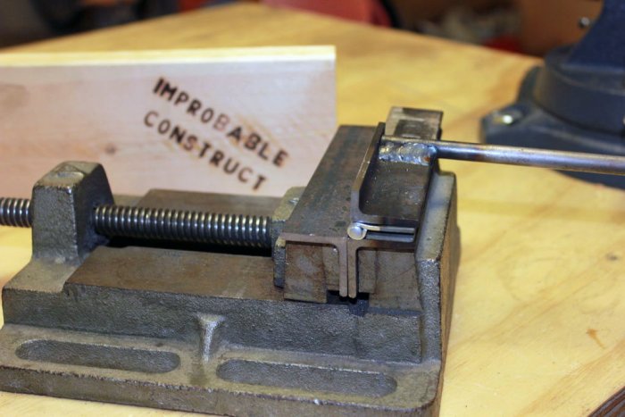 Как сделать мини станок для гибки металла