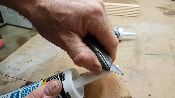 Как правильно открыть тюбик силикона чтобы выполнить работу качественно