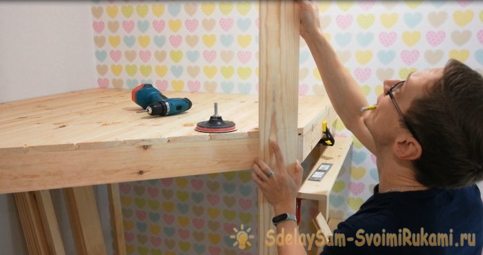 Как построить детский игровой домик