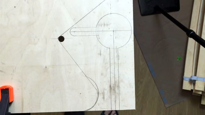 Как сделать детский электромобиль из фанеры и шуруповерта