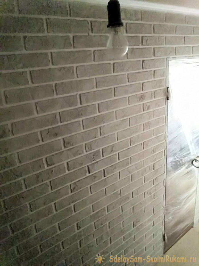 Несложная декоративная штукатурка под кирпич своими руками