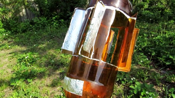 С такой вертушкой из ПЭТ бутылки птицы будут облетать ваш участок