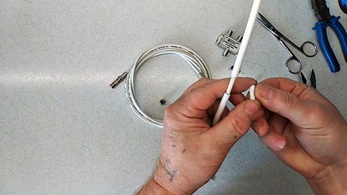 Простая антенна для цифрового ТВ своими руками на основе сплиттера