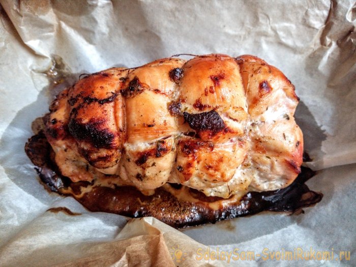 Пастрома из куриной грудки полезная замена магазинной колбасе за час активной готовки