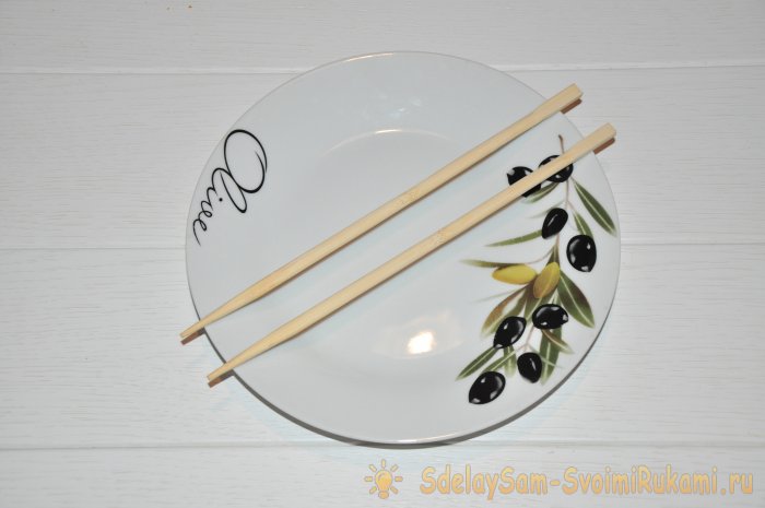 Бастурма из свинины в холодильнике