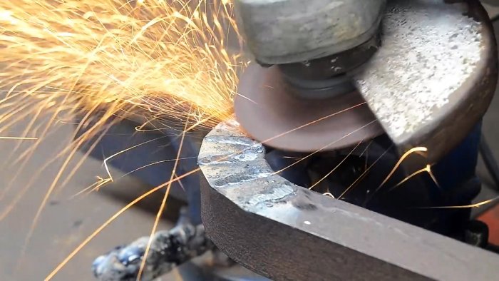 Как сделать идеальный изгиб уголка или профильной трубы подрезкой без гибки