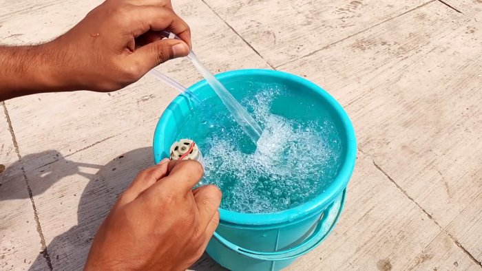 Мини помпа из ПВХ трубы