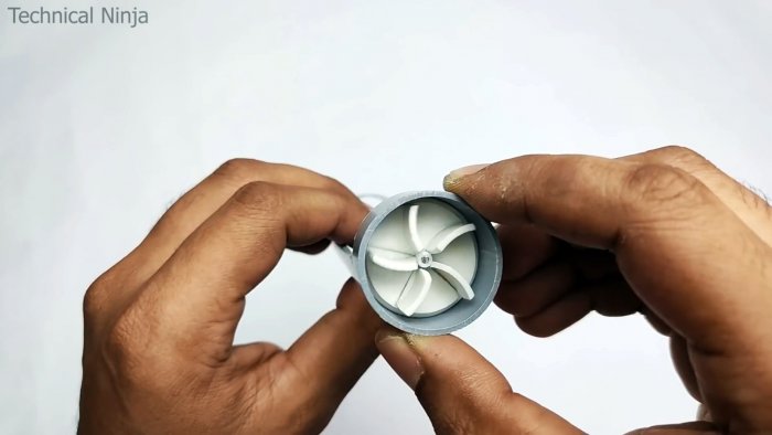 Мини помпа из ПВХ трубы