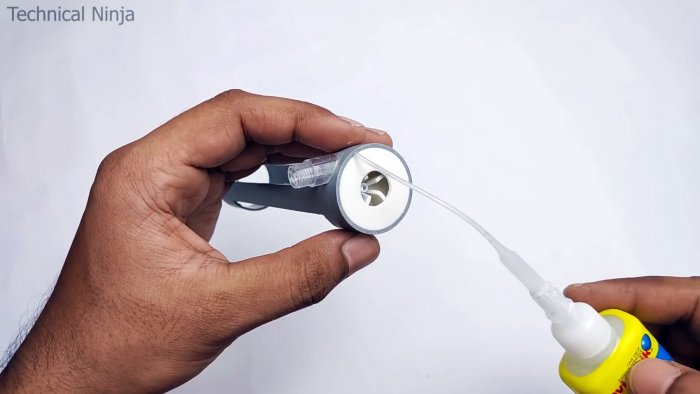 Мини помпа из ПВХ трубы